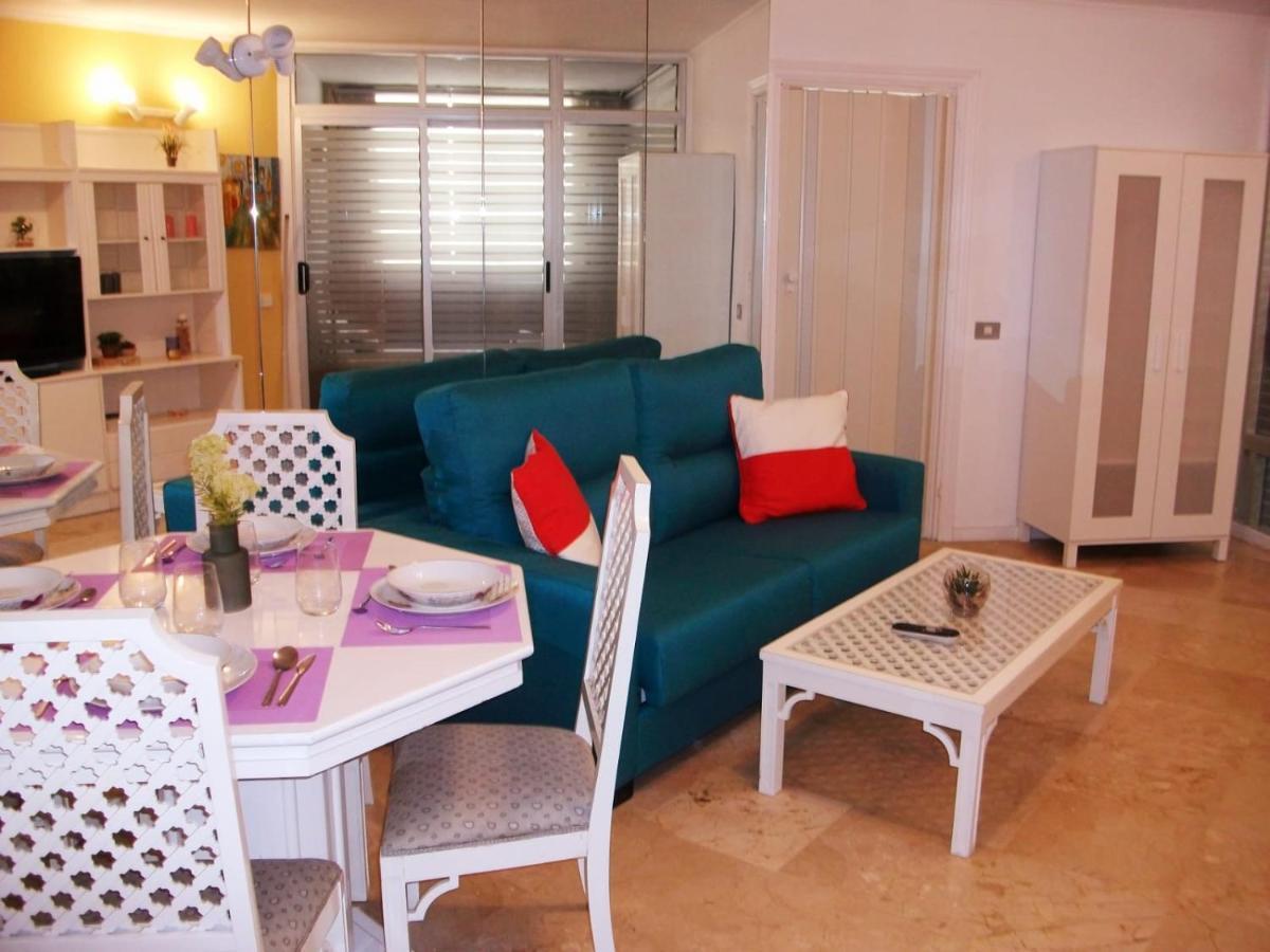 Beach Paseo Maritimo Apartemen